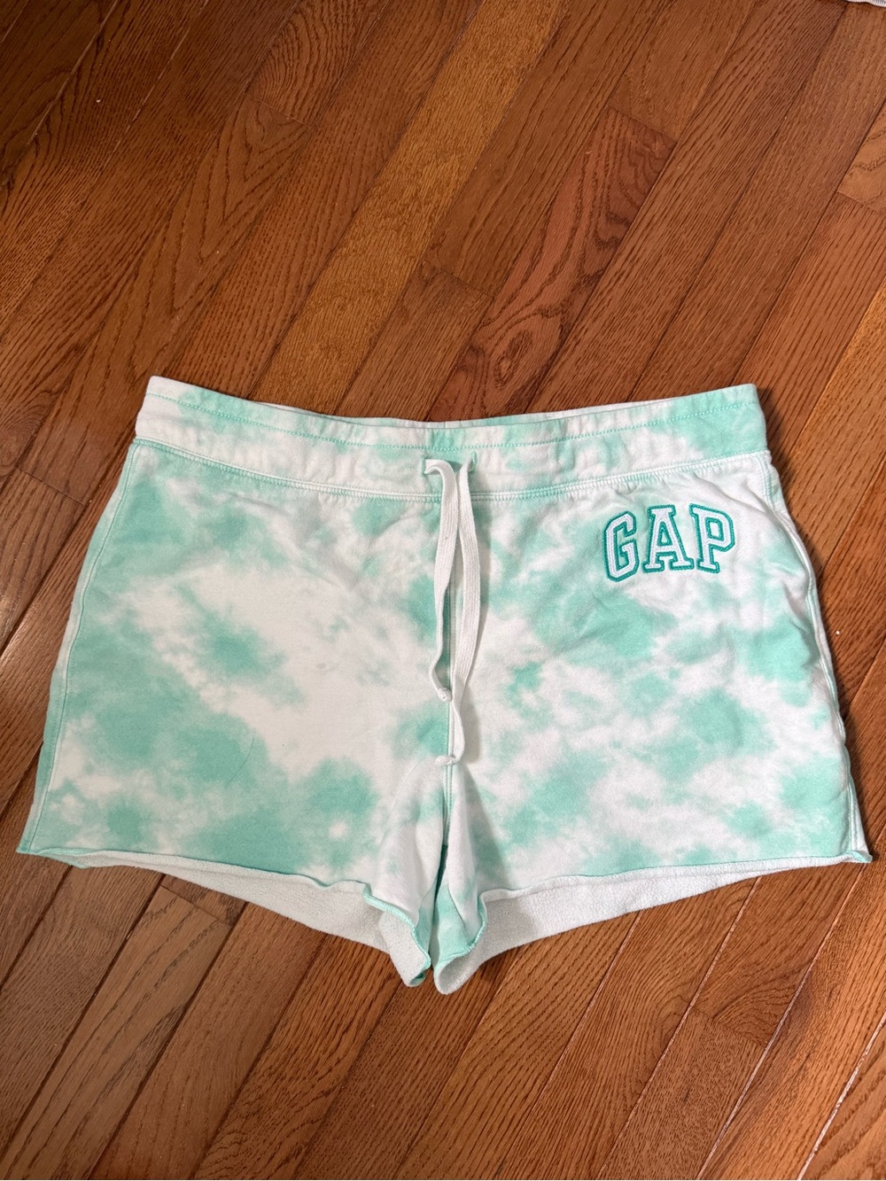 GAP Women’s Mint and White Tie-Dye Athletic Shorts